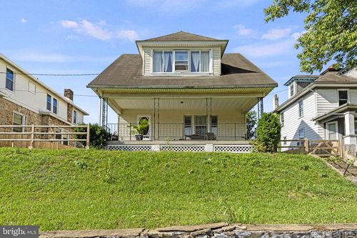 530 S Enola Rd, ENOLA, PA, 17025-3011 | Card Image