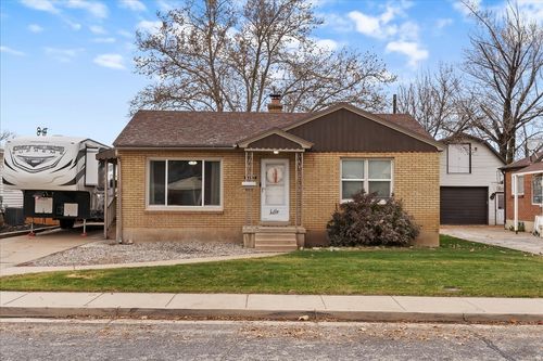 5243 2200, Roy, UT, 84067-3440 | Card Image