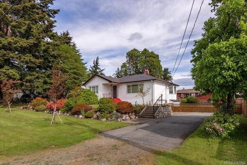 850 Hunter St, Nanaimo, BC, V9S1R5 | Card Image