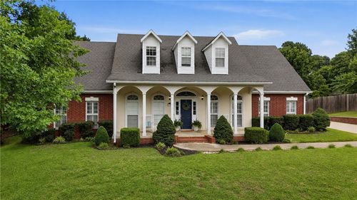 790 E Emerson Ln, Fayetteville, AR, 72701-2248 | Card Image