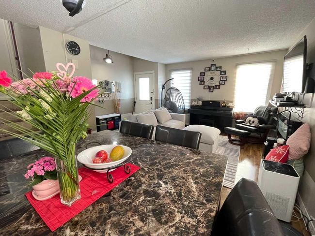 186 Sutherland Avenue, House other with 4 bedrooms, 2 bathrooms and 2 parking in Hinton AB | Image 9