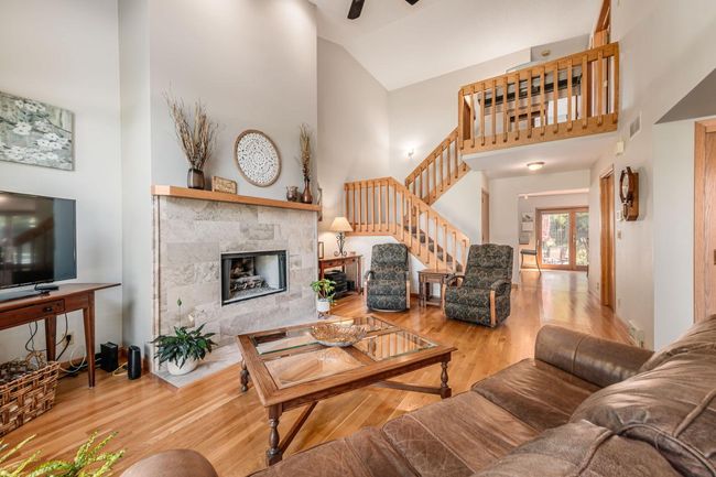 S75W17553 Harbor Circle, Condo with 2 bedrooms, 2 bathrooms and null parking in Muskego WI | Image 11