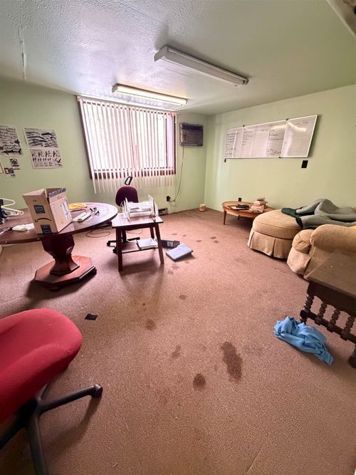 7 Rose Ave, Plaistow, NH, 03865-2735 | Card Image