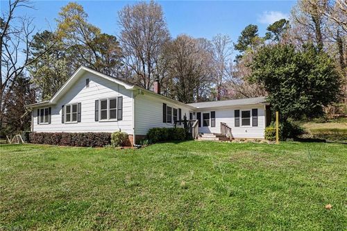 602 Mcadenville Rd, Belmont, NC, 28012-2426 | Card Image