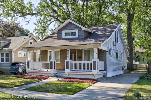 564 E Lewiston Ave, Ferndale, MI, 48220-1476 | Card Image