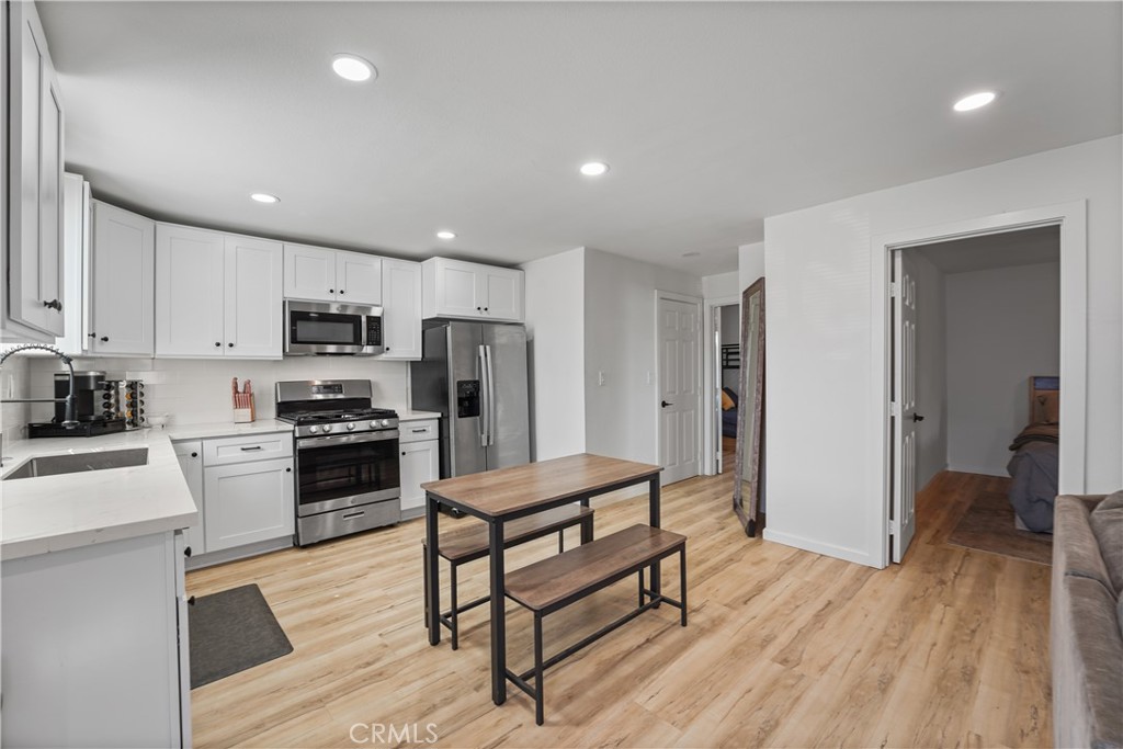 Residential in Corona 4