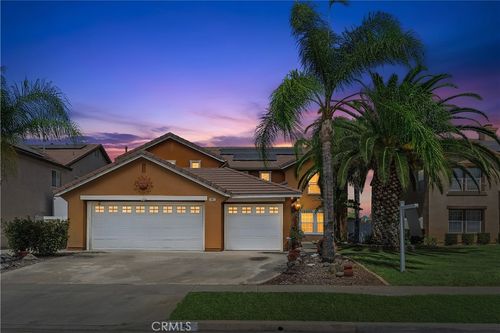 395 Selkirk Dr, Corona, CA, 92881-0942 | Card Image