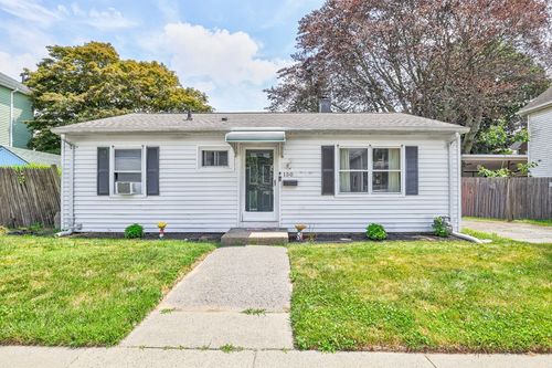 150 Armour St, New Bedford, MA, 02740-2406 | Card Image