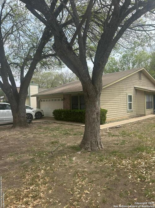 14234 Swallow Dr, San Antonio, TX, 78217-1284 | Card Image