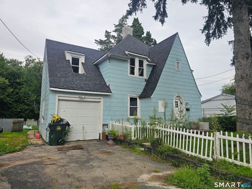 377 Jefferson Ave, New London, CT, 06320-2509 | Card Image