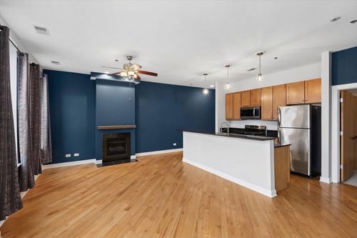 apt-a201-3113 Lawrence Ave, Chicago, IL, 60625-3480 | Card Image