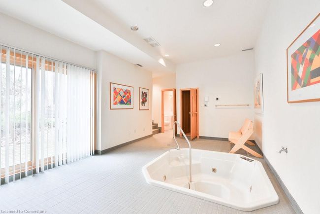 937 Whittier Cres, House other with 7 bedrooms, 8 bathrooms and 16 parking in Mississauga ON | Image 36