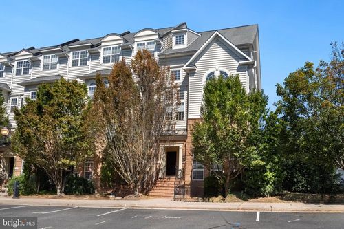 7137 Little Thames Dr, GAINESVILLE, VA, 20155-4029 | Card Image