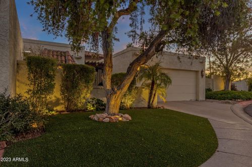 4611 E Desert Dr, Phoenix, AZ, 85044-5702 | Card Image