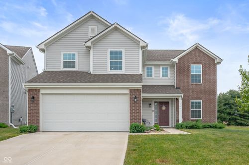5794 Wintersweet Ln, Whitestown, IN, 46075-4562 | Card Image