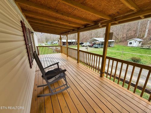 138 Pearly Ward Lane, Caryville, TN, 37714 | Card Image