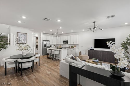 1503 Melodic Lark Dr, Las Vegas, NV, 89138-6586 | Card Image