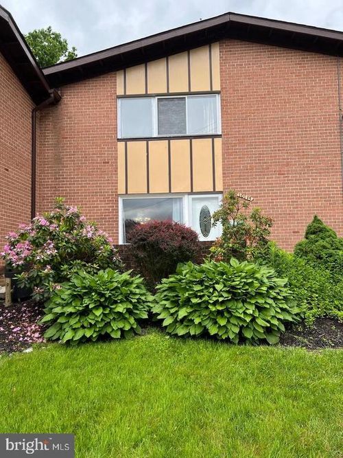 10135 Fair Woods Dr, FAIRFAX, VA, 22030-1719 | Card Image