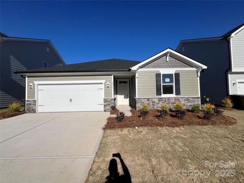 2017 Cunningham Farm Dr, Indian Trail, NC, 28079-8907 | Card Image