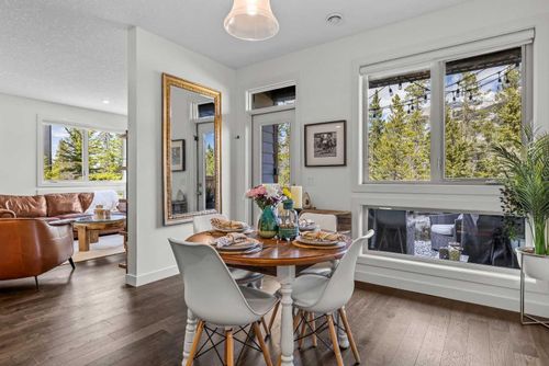 302-102 Stewart Creek Rise, Canmore, AB, T1W0K6 | Card Image