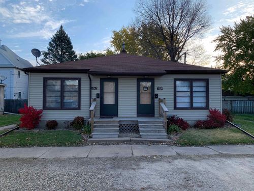 1607 1609 Randolph Street, Waterloo, IA, 50702 | Card Image