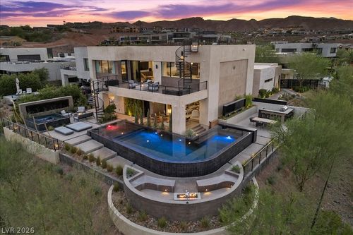 32 Highland Cove Ln, Henderson, NV, 89011-5048 | Card Image