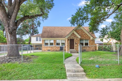 315 English St, Houston, TX, 77009-1803 | Card Image