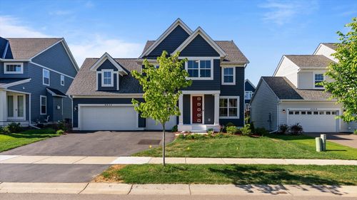 6455 Timber Arch Dr, Chaska, MN, 55318-5007 | Card Image