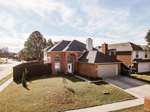 2001 Woven Trail, Lewisville, TX, 75067 | Card Image