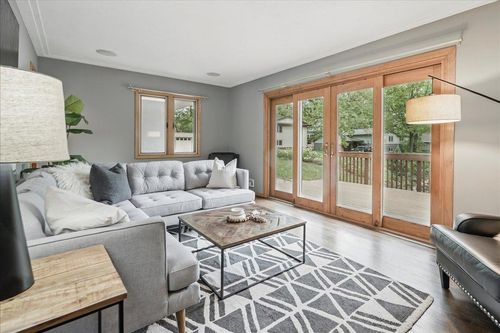 4212 Princeton Ave, Saint Louis Park, MN, 55416-3231 | Card Image