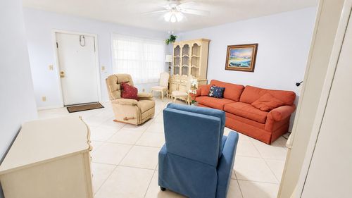 5 Suffolk A, Boca Raton, FL, 33434-4907 | Card Image
