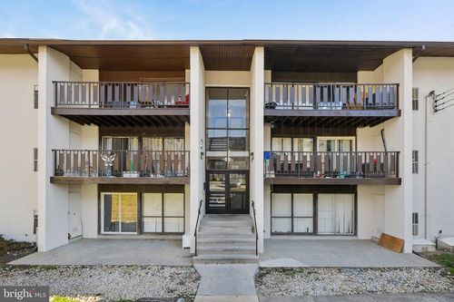 apt-102-3138 Brinkley Rd, TEMPLE HILLS, MD, 20748-6345 | Card Image