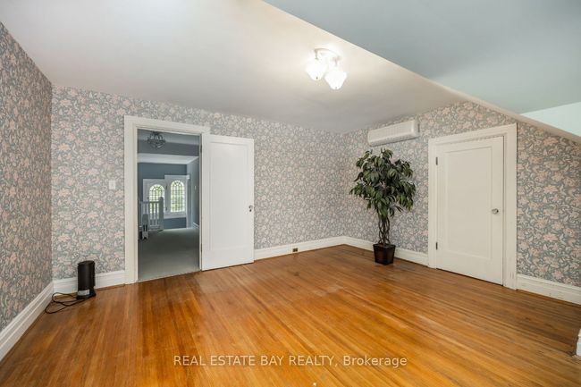 1400 Monaghan Rd, House other with 6 bedrooms, 5 bathrooms and 8 parking in Peterborough ON | Image 34