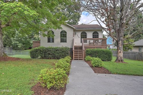 1808 Glen Echo Rd, Johnson City, TN, 37604-2787 | Card Image