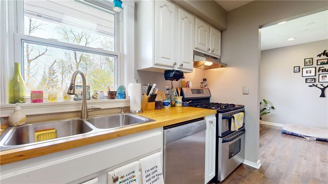 Kitchen | Image 6