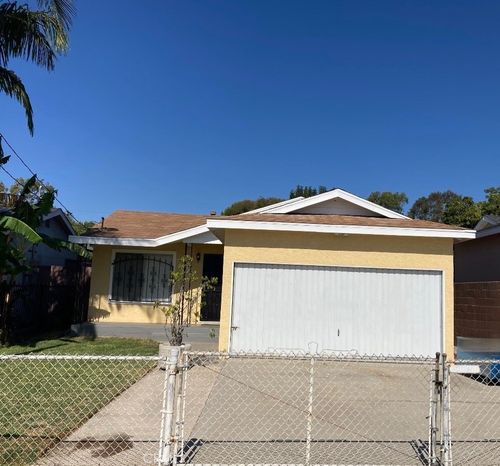 1727 Van Tress, Los Angeles, CA, 90744 | Card Image