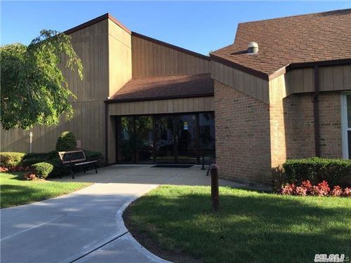 71 Revere Dr, Sayville, NY, 11782-1354 | Card Image