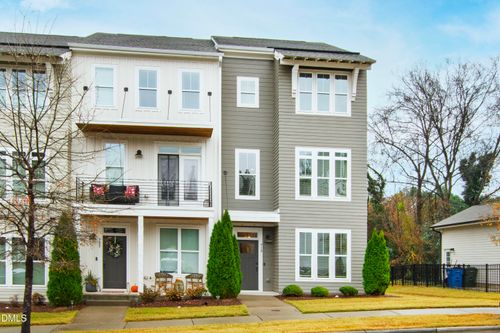 718 Peakland Pl, Raleigh, NC, 27604-3085 | Card Image