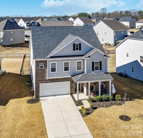 4208 Stream Dale Cir Nw, Concord, NC, 28027-0272 | Card Image