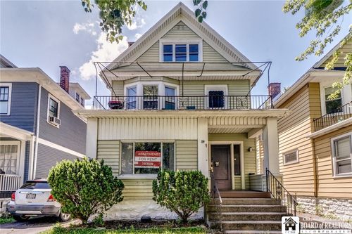 39 Hughes Ave, Buffalo, NY, 14208-1050 | Card Image