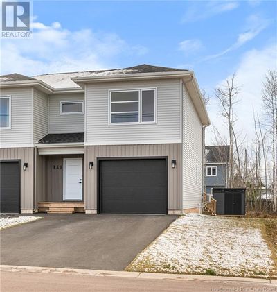 121 Rue Laforest, House other with 3 bedrooms, 3 bathrooms and null parking in Shediac NB | Image 1