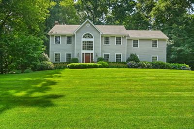 Stately 4 Bedroom center hall Colonial. 1.39 acres on double cul de sac | Image 2