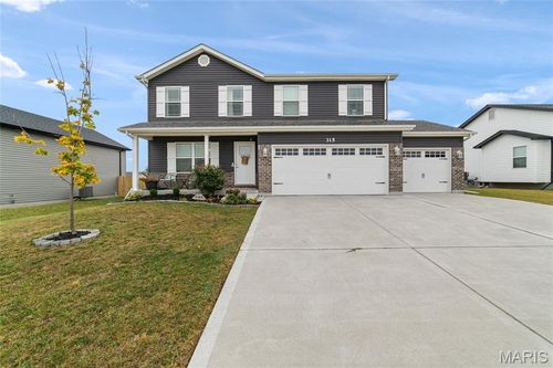 315 Katie Lynn Dr, Wentzville, MO, 63385-7285 | Card Image