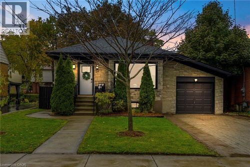 24 Cloverhill Rd, Hamilton, ON, L9C3L5 | Card Image