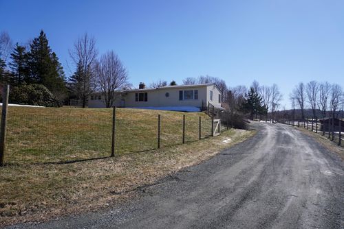 99 Ferndale Drive, Barnard, VT, 05031 | Card Image
