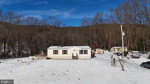 3427 Black Log Road, ORBISONIA, PA, 17243 | Card Image