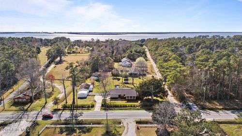 1041 Highway 101, Beaufort, NC, 28516-7722 | Card Image