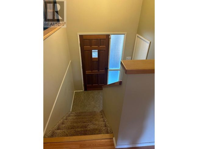 1055 White Rd, House other with 4 bedrooms, 2 bathrooms and null parking in South Slocan BC | Image 6