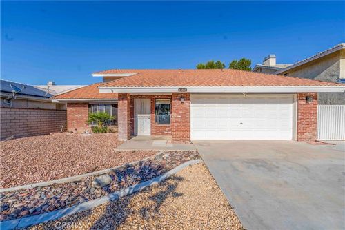 13385 Alta Vista Dr, Victorville, CA, 92395 | Card Image