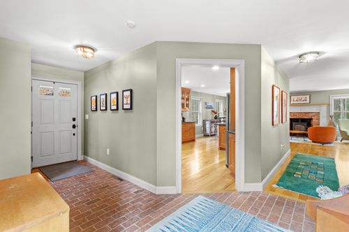 464 Irish Hill Rd, Hopkinton, NH, 03229-2202 | Card Image